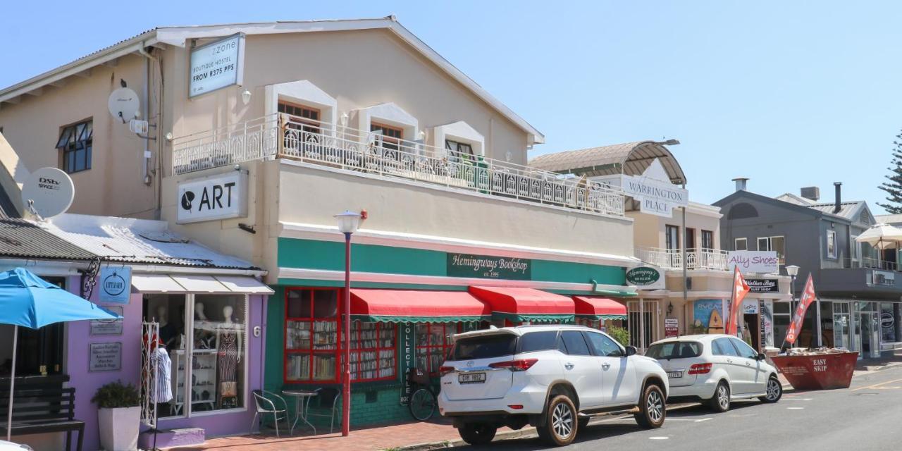 Zzzone Boutique Hostel Hermanus Bagian luar foto
